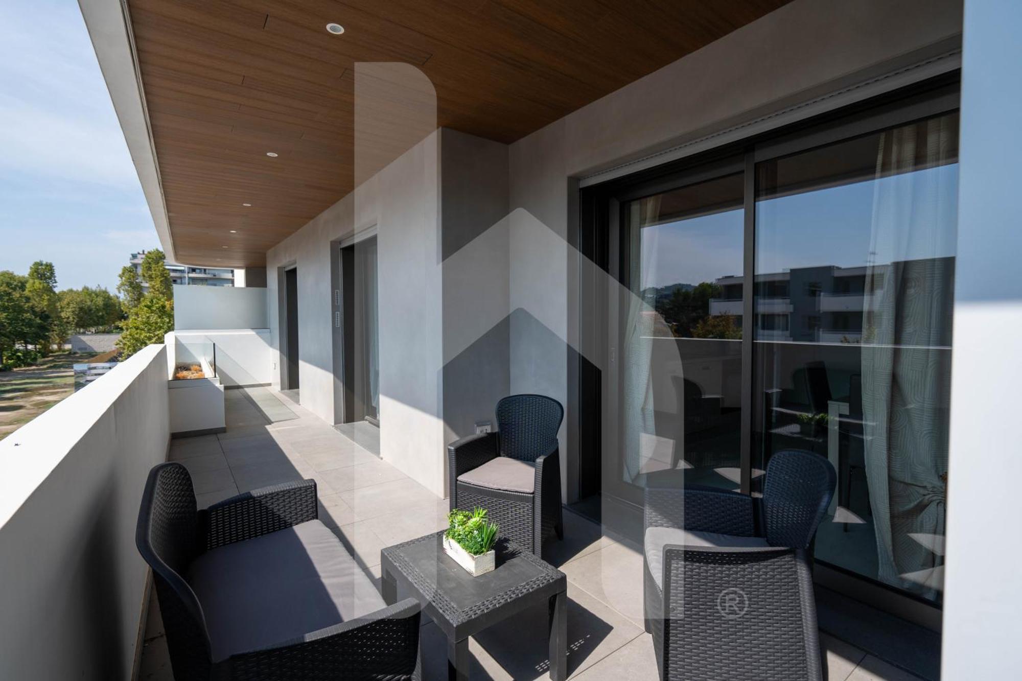 Homiday - Waterfront Montesilvano Ngoại thất bức ảnh